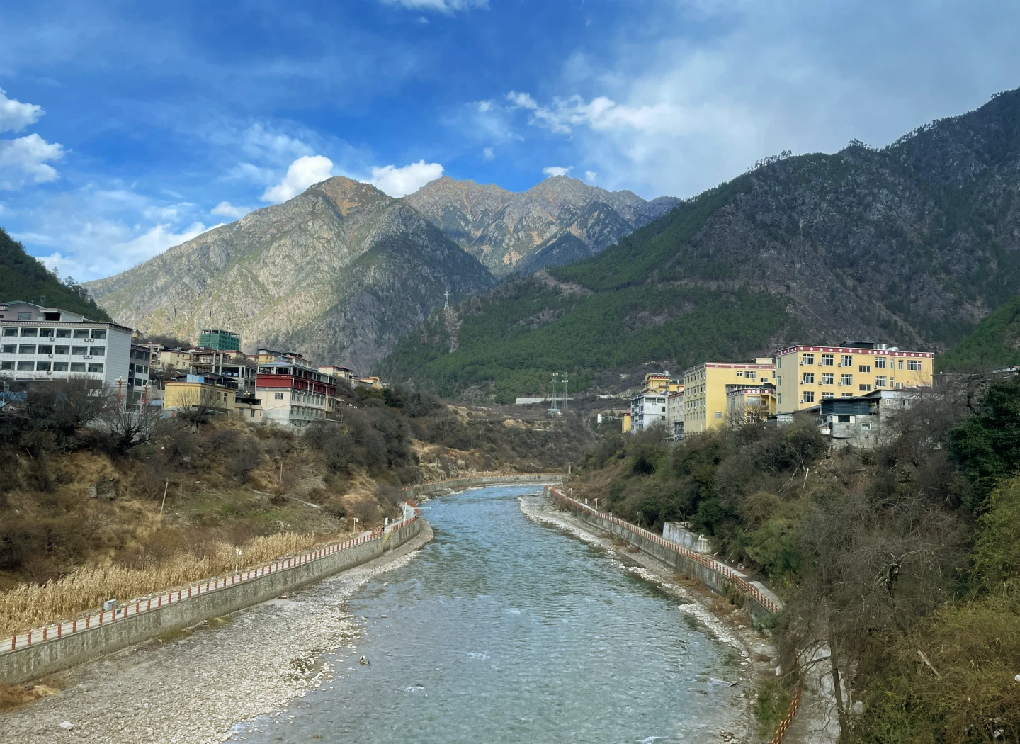 察隅县,探寻历史的古韵之地